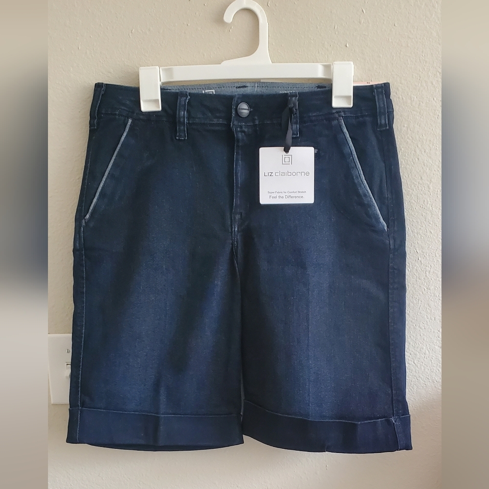 Nwt Liz Claiborne Dark Blue Stretch Crop Shorts Size 10